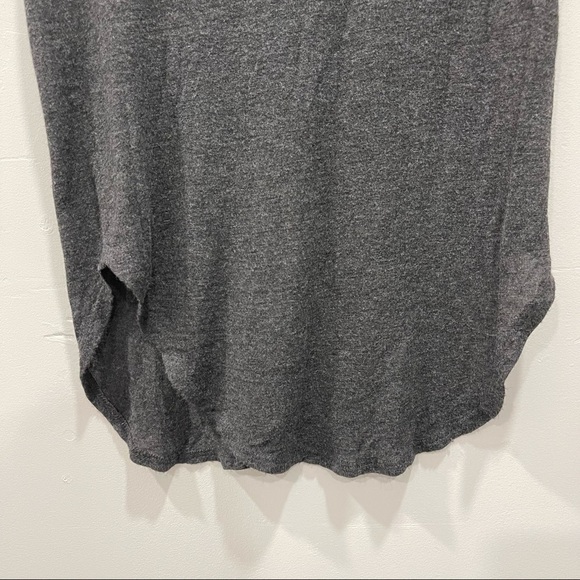 Well Worn V-Neck Short Sleeve Tee Grey ‘Weekend, I’m in Love’ Top XS - Picture 6 of 6